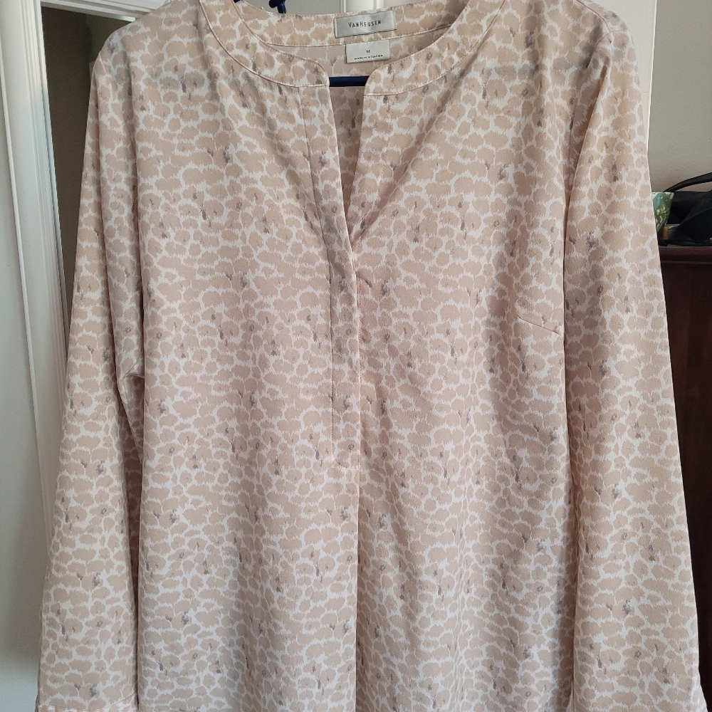 Van Heusen blouse
